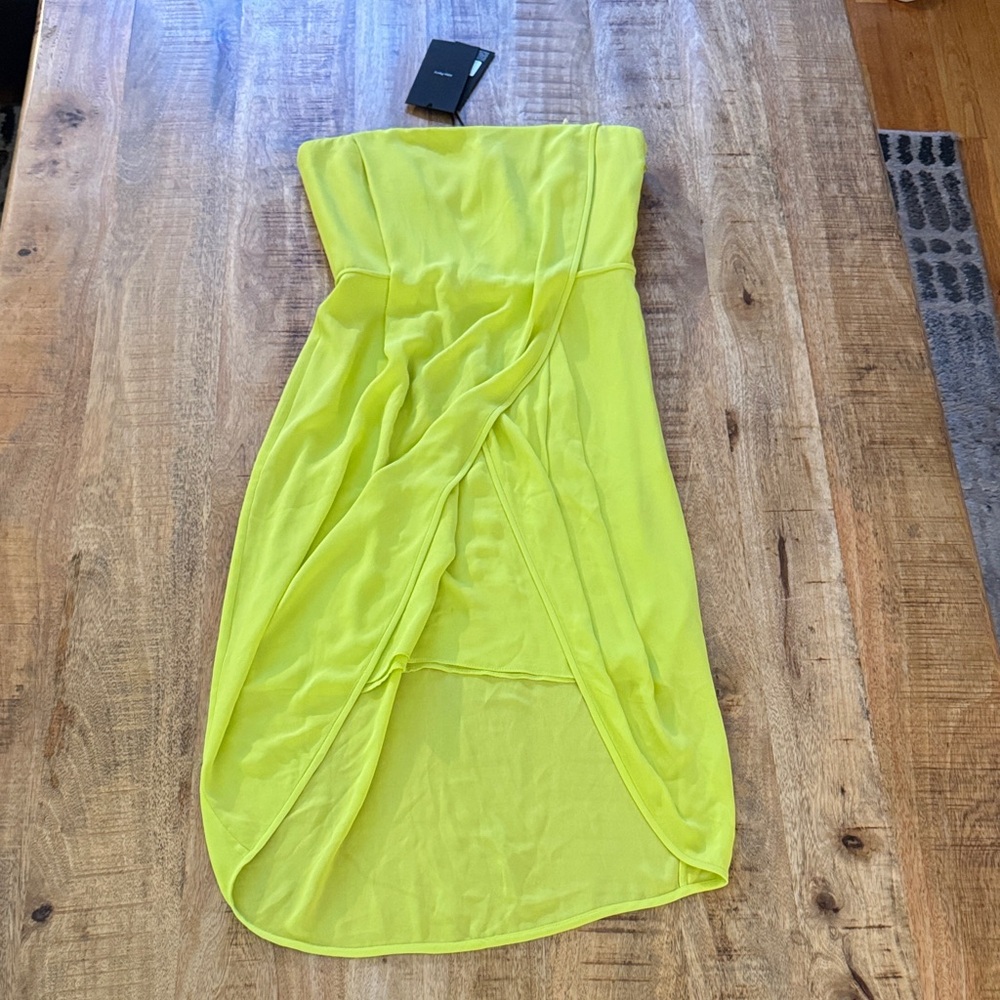 Alex Perry Callan stretch crepe Strapless Midi dress citrus D733 size 6 NEW NWT